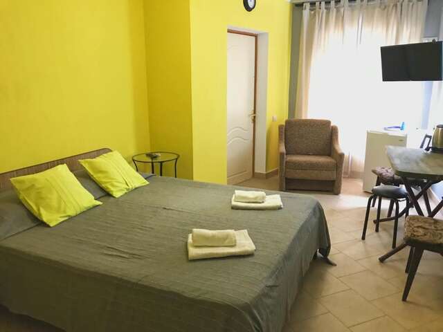 Гостевой дом Домик у Маяка б/о Прибой Саки-19