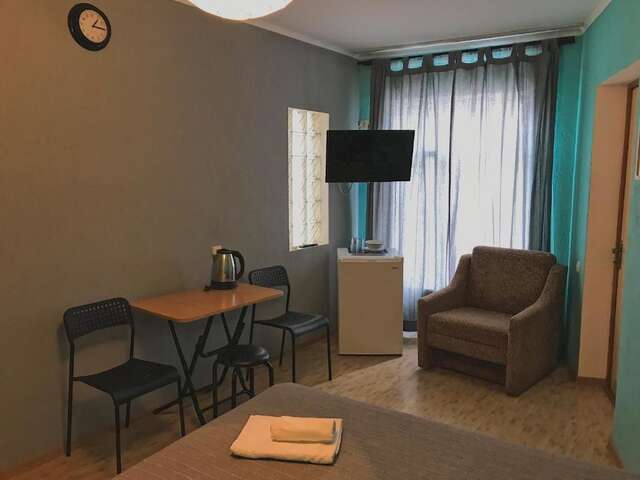 Гостевой дом Домик у Маяка б/о Прибой Саки-56